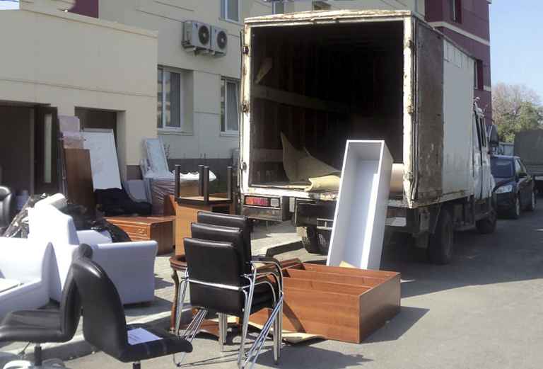 Транспортировка мебели : Телевизор, пару сумок по Краснодару
