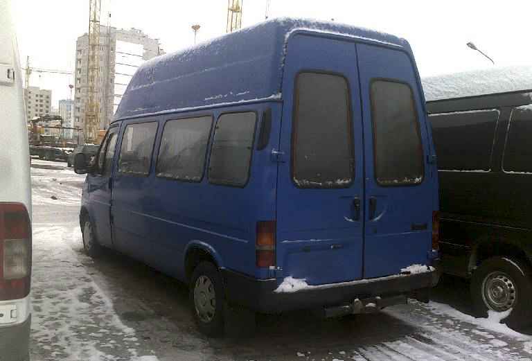 Заказ микроавтобуса из Москва в Тверская область