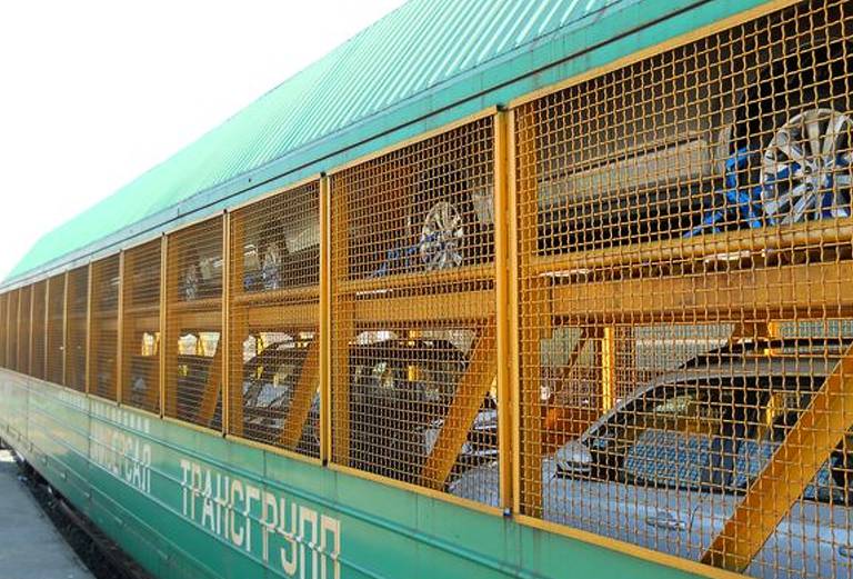 Транспортировать железнодорожным транспортом легковую машину цены из Череповца в Пензу